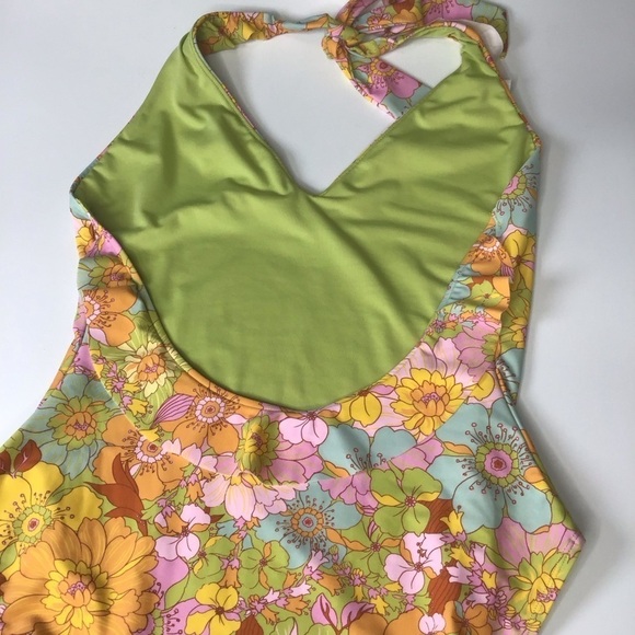Show Me Your Mumu Cape Cod One Piece Swimsuit in Groovy Blooms Size XLarge. - Picture 7 of 11